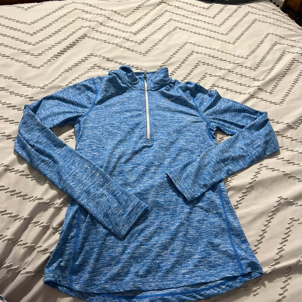 Nike Women's Dri-Fit Element 1/2 Zip Heathered Blue Running Pullover